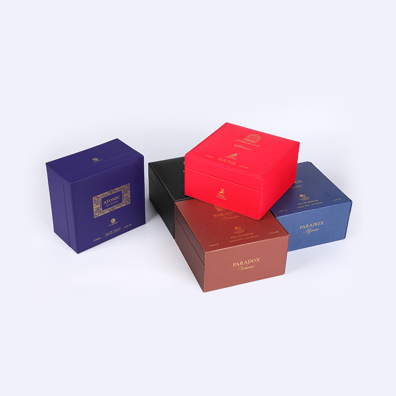 CMYK พิมพ์ UV Gold Hot Stamping Dune Dream